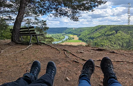 Aussicht vom Roßkopf Gipfelausblick ins Tal